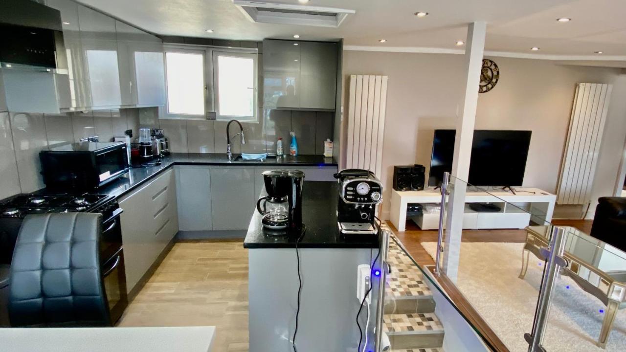 Modern Stylish Apartment At Brighton Station المظهر الخارجي الصورة